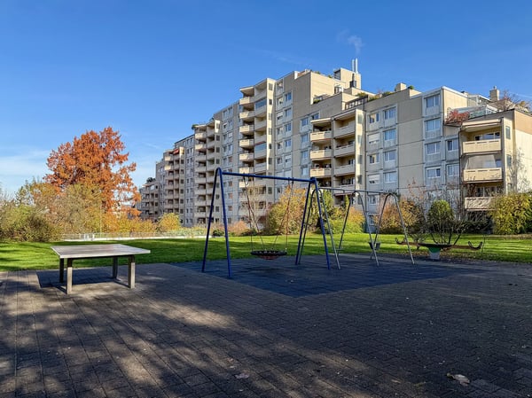 Helle 1-Zimmerwohnung an ruhiger und zentraler Lage in Zürich-Albisrieden 13