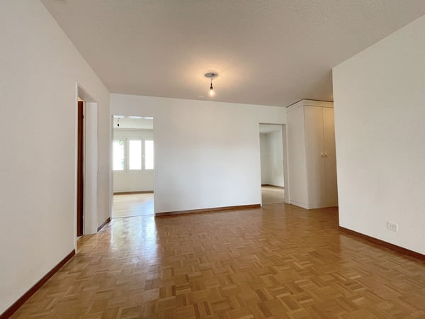 Praktische Wohnung mit guter Raumaufteilung und grossem Balkon 5