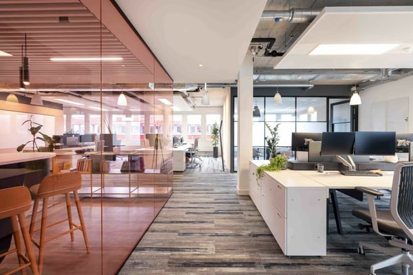 Exklusive Grossbürofläche mit modernster Technik und erstklassigem Design 10