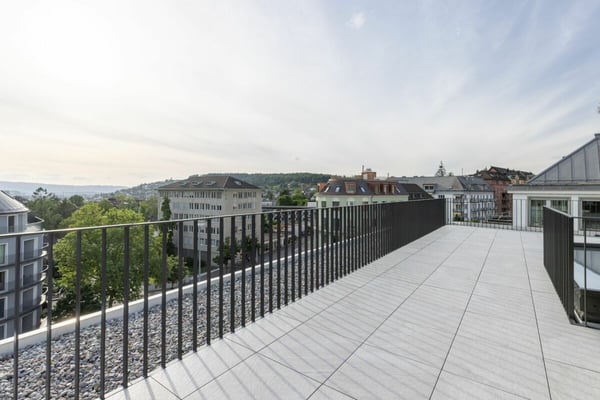 Über den Dächern Zürichs - 1.5-Zimmer-Perle mit See- und Alpenpanorama 12