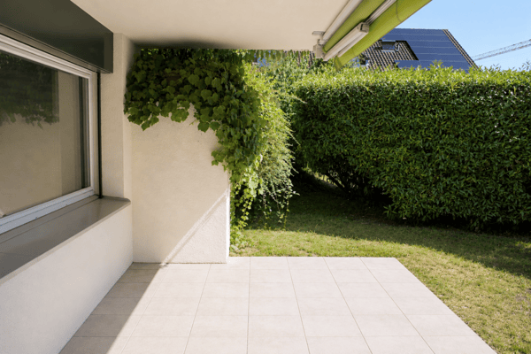 Jetzt besichtigen: Stilvoll sanierte Gartenwohnung in Herrliberg 8