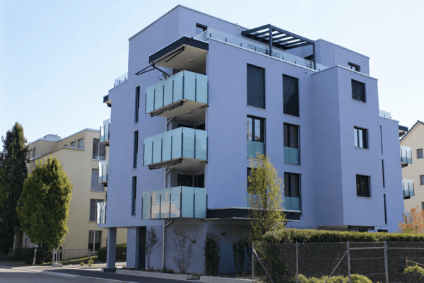 Neubauwohnung inmitten Zürich mit zwei Parkplätzen
