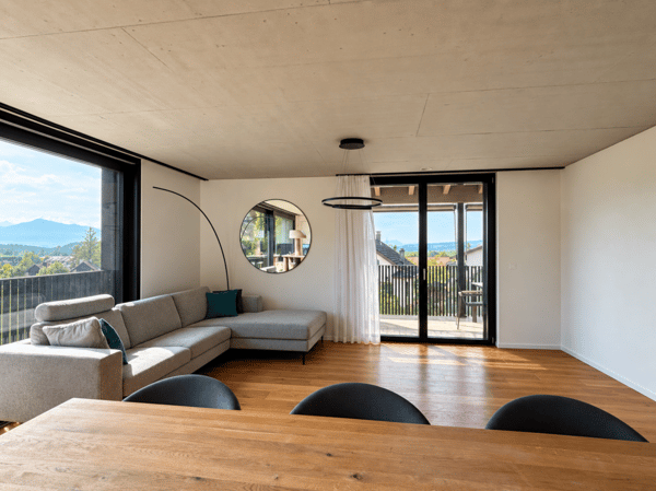 Moderne 4.5 Zimmer-Wohnung mit Weitblick 3