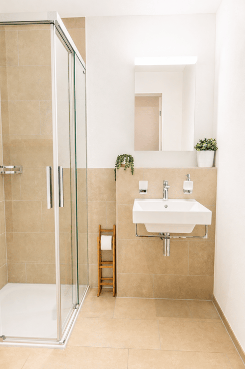 ruhige 4.5 Zimmer Gartenwohnung mit Stil und Weitblick 13