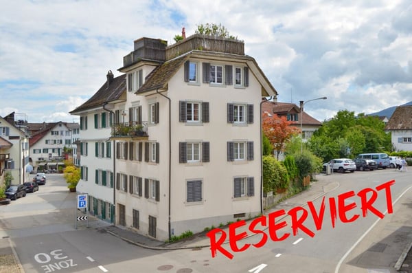 Im Dorfkern von Richterswil - 3 Wohnungen, Dachterrasse und Raum für Ideen