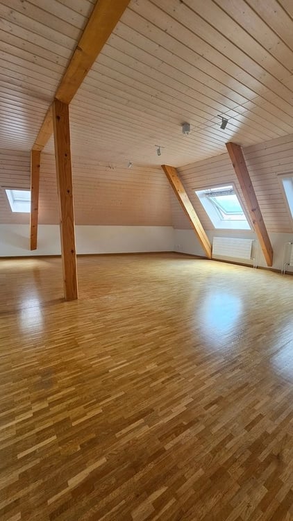 Magnifique 1.5 pièces à louer au centre-ville de Neuchâtel 2