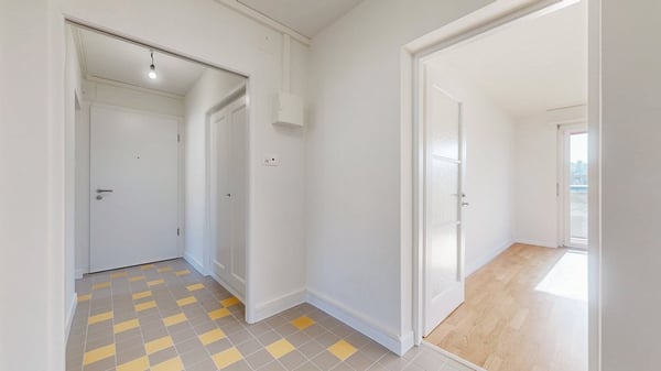 Charmant appartement lumineux de 2 pièces avec cuisine équipée 7