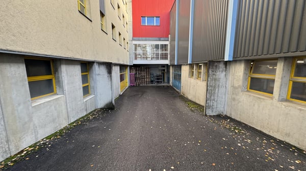 Zentrale Lagerfläche zu vermieten 11