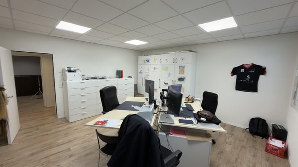 Zentrale Büro- und Gewerbefläche in Urdorf zu vermieten 13