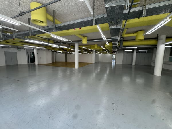 Flexible Unterteilung von Produktion-und Lagerfläche! 8
