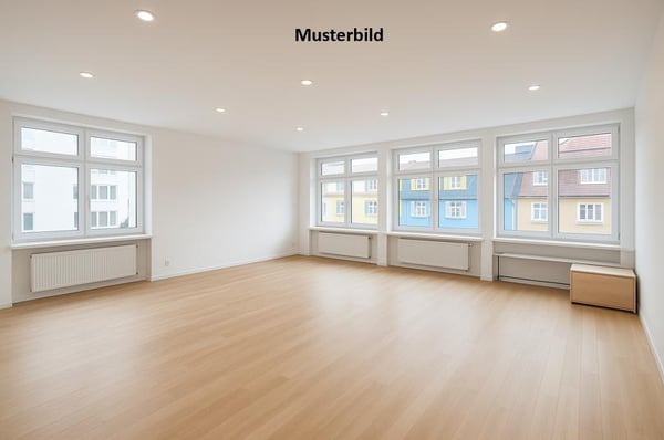Zentrale Fläche mit Potenzial zu vermieten 5