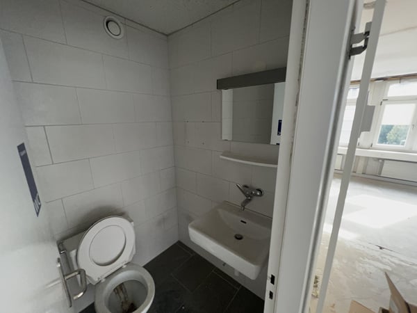 Zentrale Fläche mit Potenzial zu vermieten 12