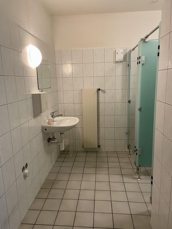 Gewerbe in Baar zu vermieten 12