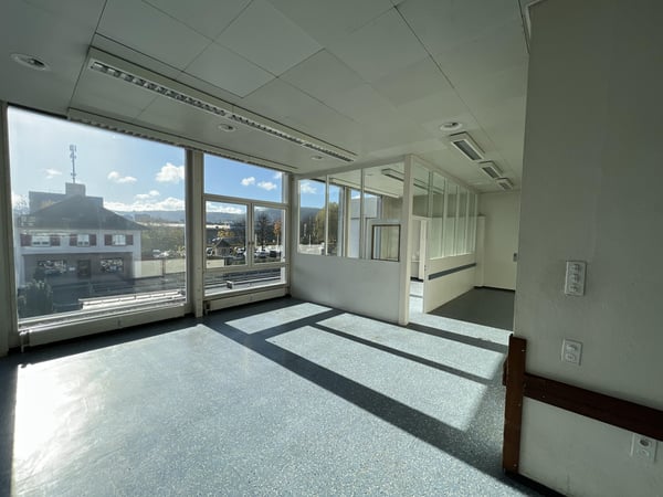 Zentrale Gewerbefläche zu vermieten 6