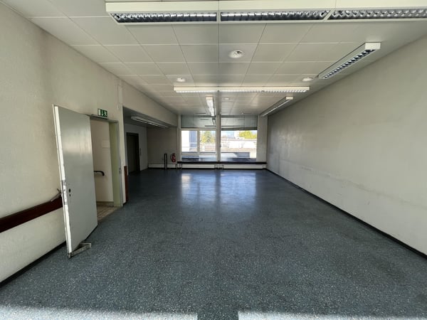 Zentrale Gewerbefläche zu vermieten 9