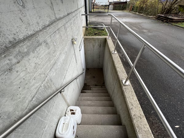 Lagerfläche in Niederhasli zu vermieten 2