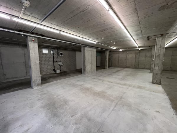 Lagerfläche in Niederhasli zu vermieten 10