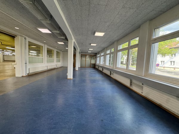 Lager und Gewerbefläche - Attraktiver Mietzins an attraktiver Lage 13