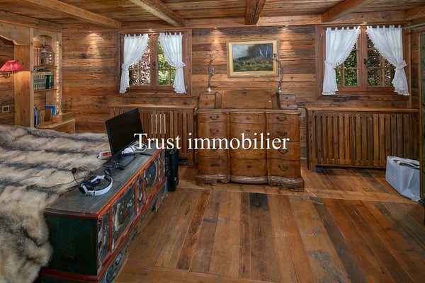 1044. Magnifique chalet de luxe à vendre à Crans-Montana 12