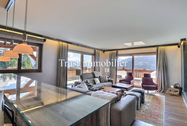 4014. Luxe et confort pour ce 1.5 pièces avec vue imprenable /EI4218 2