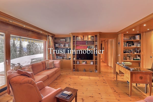 5008. Exceptionnel SKI IN/OUT appartement au centre de Crans 3