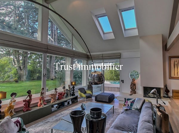 6023.G Maison de Maître avec Grande Piscine, Jardin et Proche Lausanne 4