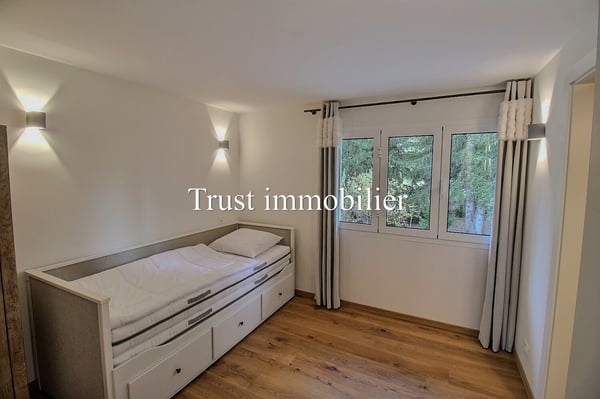 1.6002L. Chalet à louer au centre de Crans 3