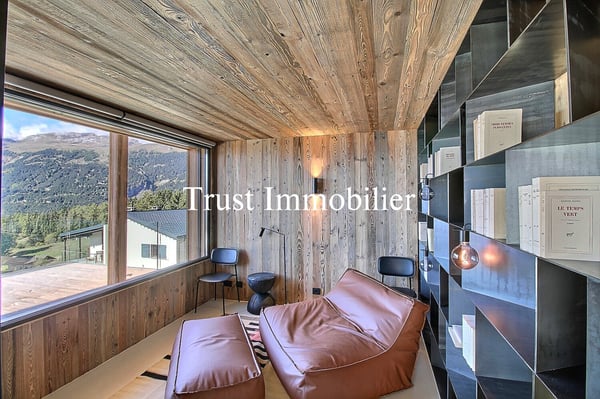 1041. Chalet Rare, 15 min à pied du Regent 4