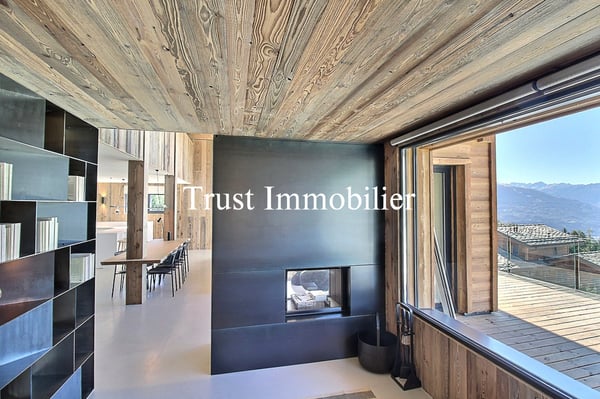 1041. Chalet Rare, 15 min à pied du Regent 6