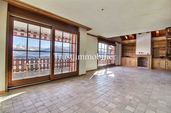 3006. Séduisant semi-attique de 1.5 pcs à Crans-Montana 2