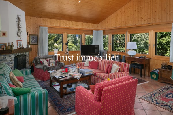 6012. Charmant chalet à découvrir absolument 6