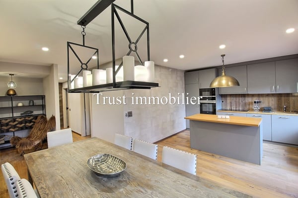 4026L. Bel appartement  1.5 pcs à louer, centre de Crans 2