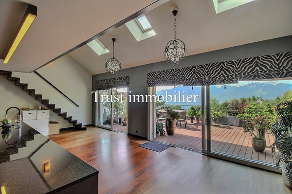 1.58. Spacieux duplex - Vue panoramique lac et montagnes, Vevey 1