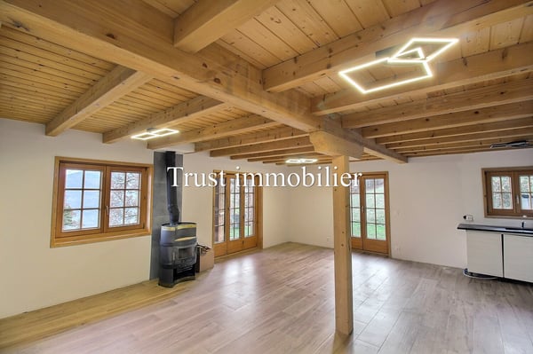 Vue splendide et charme garantis pour ce Chalet rénové 3