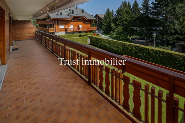 3001. Bel appartement de 3.5 pièces, centre Crans 12