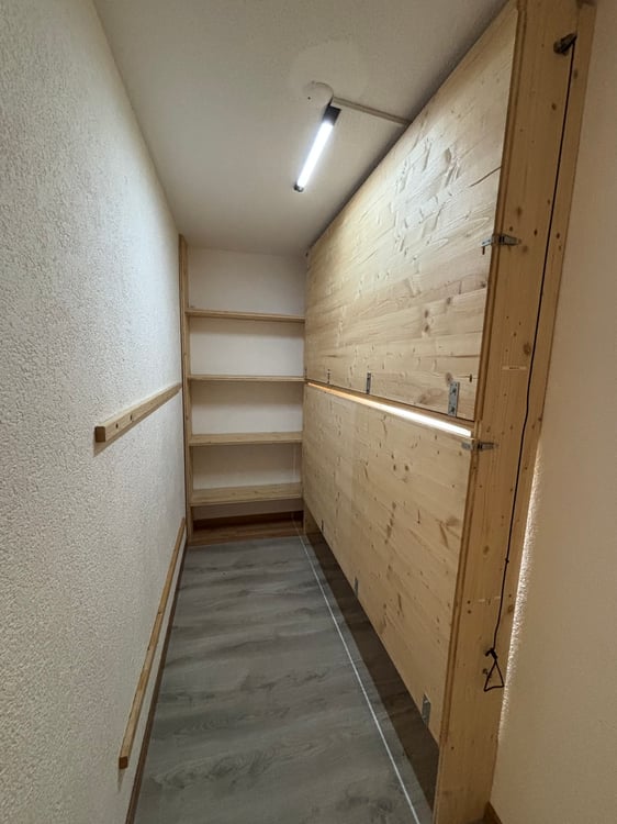 2001M. Torgon. Charmant appartement de 2.5 pièces avec terrasse 7