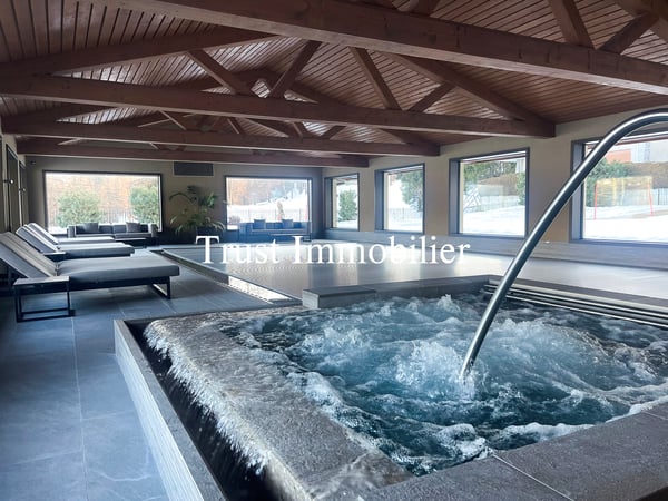 5000. Appartement luxueux de 270 m2 habitable au centre de Crans 6