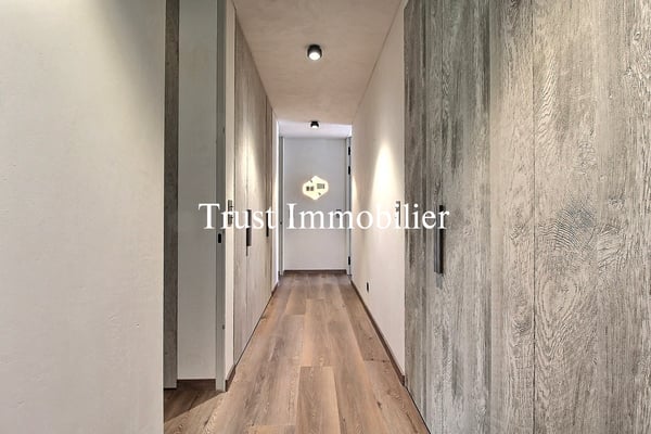 5000. Appartement luxueux de 270 m2 habitable au centre de Crans 9