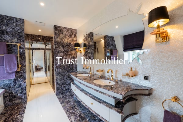 5002. Penthouse d'exception au coeur de Montreux 11