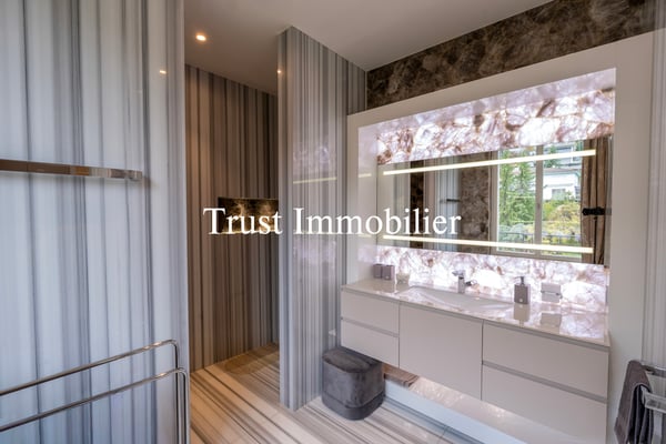 5002. Penthouse d'exception au coeur de Montreux 4