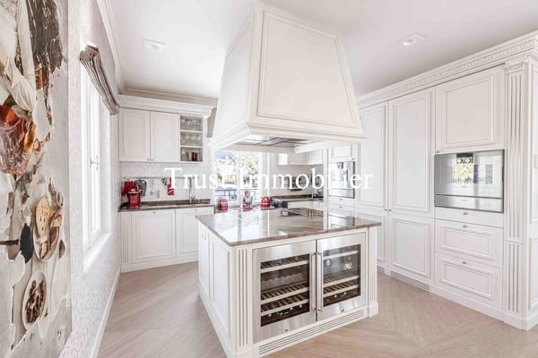 5002. Penthouse d'exception au coeur de Montreux 9