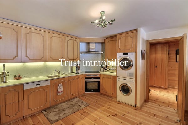 5008. Exceptionnel SKI IN/OUT appartement au centre de Crans 10
