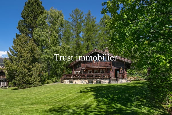 6044. Magnifique chalet de luxe à vendre à Crans-Montana 6