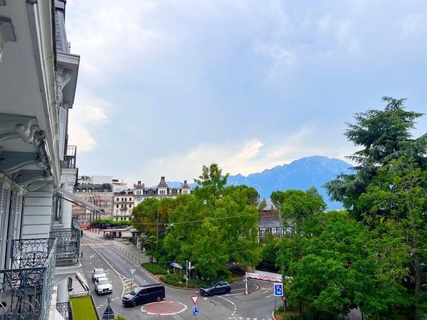 4002. Appartement moderne au centre de Montreux, vue lac 10