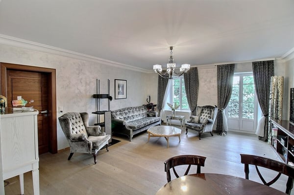 4002. Appartement moderne au centre de Montreux, vue lac 1