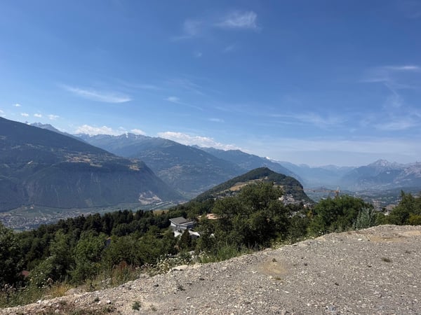 6000.Vue panoramique / Projet Chalet à vendre à Sergnou /Crans-Montana 8