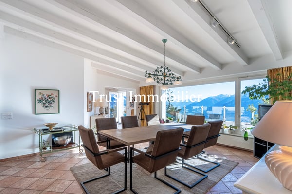 5004. Vision panoramique depuis ce vaste attique, SKI IN / OUT