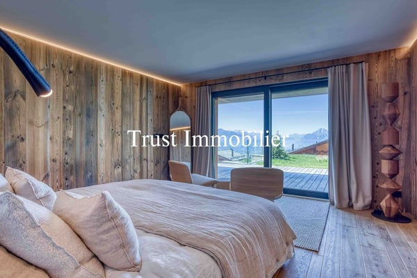 6001. Chalet Rare, 15 min à pied du Regent 9