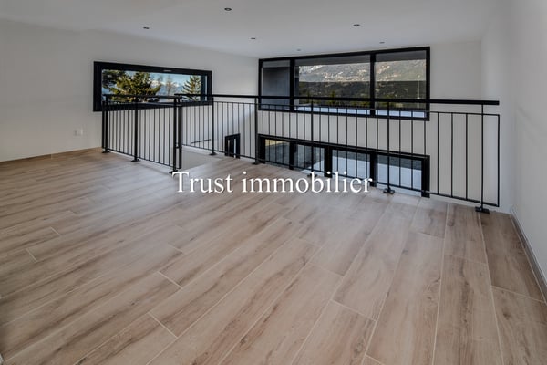 6018. Chalet neuf. Magnifique vue 6