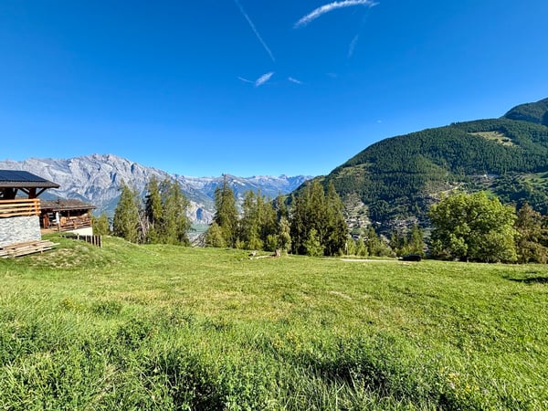 Parcelle prête à accueillir votre futur chalet à La Tzoumaz 4